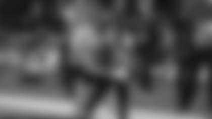 Atlanta Falcons wide receiver Drake London #5 scores on a two-point conversion during the fourth quarter of the Week 10 Game against the Indianapolis Colts at Olympic Stadium in Berlin, Germany on Sunday, November 9, 2025. (Photo by Taylor McLaughlin/Atlanta Falcons)