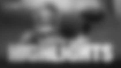 Watch the best Michael Penix Jr. highlights from 2025 AT&T Training Camp.