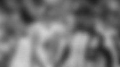 Atlanta Falcons wide receiver Drake London #5 reacts after a catch during the fourth quarter of the Week 9 Game against the New England Patriots at Gillette Stadium in Foxborough, Massachusetts on Sunday, November 2, 2025. (Photo by Taylor McLaughlin/Atlanta Falcons)