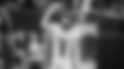 Atlanta Falcons running back Bijan Robinson #7 celebrates with teammates after scoring a touchdown during the Week 12 Game against the New Orleans Saints at Caesars Superdome in New Orleans, Louisiana on Sunday, November 23, 2025. (Photo by Taylor McLaughlin/Atlanta Falcons)