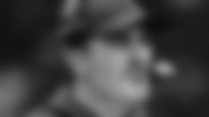 AF_25_DM_Hired_President 1x1