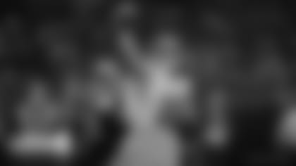 COVER-4-TOMMY-DEVITO