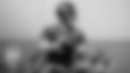 24-QUESTIONS-DANIEL-JONES