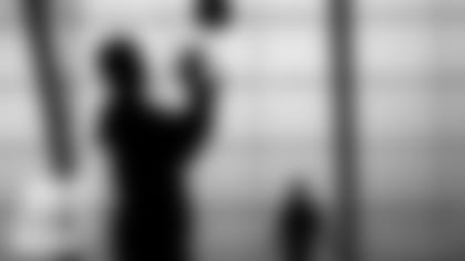 GIANTS-NOW-SILHOUETTE