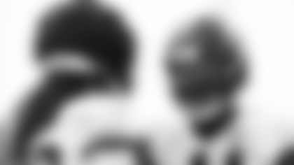 Jacksonville, Fla. — Jaguars defensive end Josh Hines-Allen (41) during practice at the Miller Electric Center on January 8, 2026.