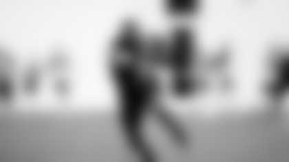 Jacksonville, Fla. — Jaguars running back Travis Etienne Jr. (1) during practice at the Miller Electric Center on December 3, 2025.