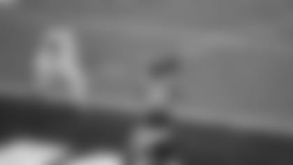 Jacksonville Jaguars vs Tennessee Titans


TE Brenton Strange (85)