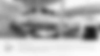 MEC LANDING PAGE DETAIL SLIDER 5 - DINING HALL