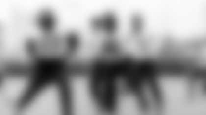 Jacksonville, Fla. — Jaguars offensive lineman Anton Harrison (77), offensive lineman Jerome Carvin (79), offensive lineman Ricky Lee (66) and offensive lineman Sal Wormley (61) during practice at the Miller Electric Center on November 26, 2025.