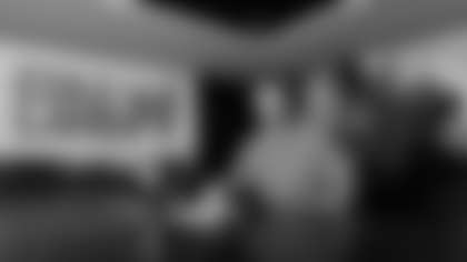 Jacksonville, Fla. — Jaguars offensive lineman Cole Van Lanen signs a contract extension at the Miller Electric Center on January 3, 2026.