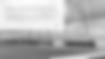 MEC LANDING PAGE DETAIL SLIDER 4 - INDOOR FIELD 2