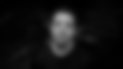 WASHINGTON-WALKER-PRESSER-THUMB