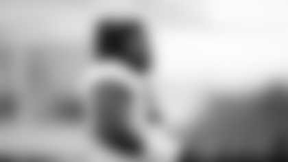 Jacksonville, Fla. — Jaguars defensive tackle DaVon Hamilton (52) during practice at the Miller Electric Center on December 3, 2025.