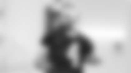 Hear from Jets legend Bart Scott and Eric Allen as they give you your top storylines for the 2025 season finale.