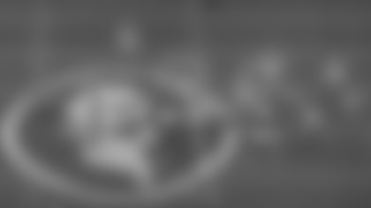 Jets Legend Bart Scott goes inside the matchup between the Jets and Dolphins leading up to Sunday's game at MetLife Stadium.