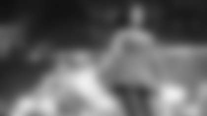 View photos of the Detroit Lions Cheerleaders performing during the Detroit Lions game against the Green Bay Packers on Thursday, November 27.