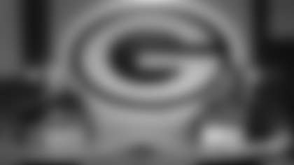 Mike and Wes examine the matchup against Philadelphia, beginning with an offense that doesn't turn the ball over (3:07) and a defense that's effective without being flashy (6:11). They also provide their keys to victory (10:47) and look around the league at other key Week 10 games (17:35).