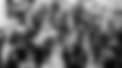 231221-salvationarmy-2560