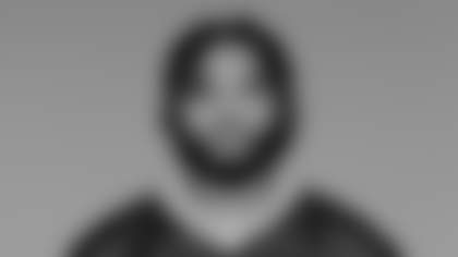 Davis-PriceHeadshot