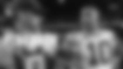 Relive the historic road trip and the Green Bay Packers' 35-25 win over the Pittsburgh Steelers.