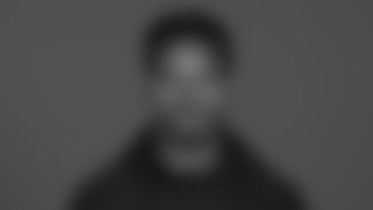 Oliver-headshot-2560