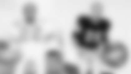 Former Packers George Dixon (left) and Garney Henley (right)