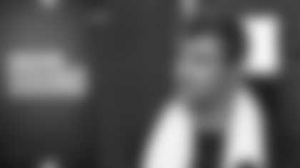 251114-AH-van-ness-lukas-2560