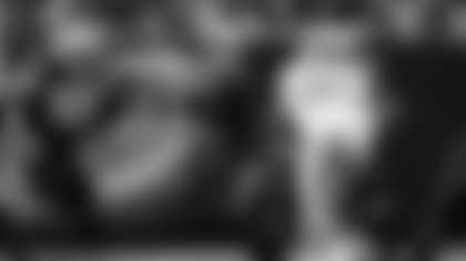 Robert Hunt, Bryce Young