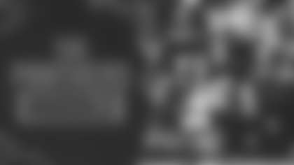 Panthers-Huddle_Thumbnail_WC1