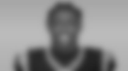 Free-Agent_Headshots_003