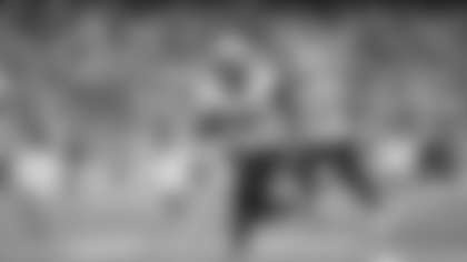 New Orleans Saints running back Audric Estime (30) runs for a touchdown against the Tennessee Titans during an NFL football game Sunday, Dec. 28, 2025, in Nashville, Tenn. (AP Photo/John Amis)