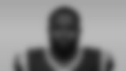 Free-Agent_Headshots_002