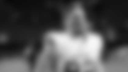 Detroit Lions tight end Ross Dwelley (82) looks on after an NFL football game against the against the Philadelphia Eagles, Sunday, Nov. 16, 2025, in Philadelphia. (AP Photo/Daniel Kucin Jr.)