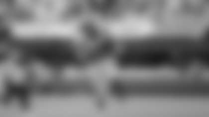 DX3_4917