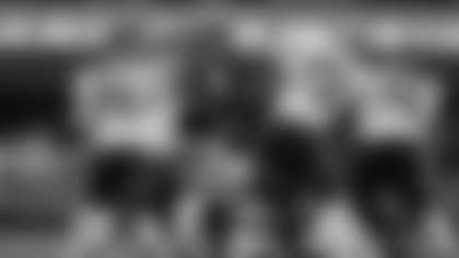 Derrick Brown Seahawks