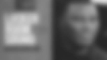 260107_LockerRoomSound_Derrick Brown