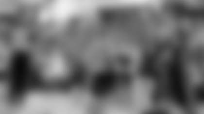 San Francisco 49ers tight end George Kittle (85) celebrates after scoring a touchdown during an NFL football game against the Los Angeles Rams, Sunday, Nov. 9, 2025 in Santa Clara, Calif. (Brooke Sutton via AP)