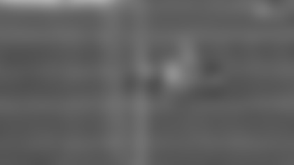 Bryce Young's 21-yard strike to Legette moves chains for Panthers on fourth down