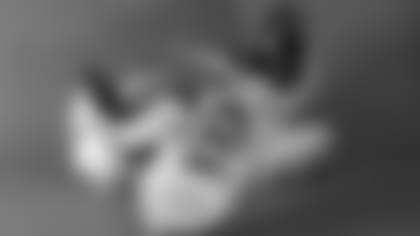 TreVeyon Henderson's cleats supporting Global Christian Relief.