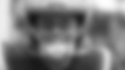 AF-110225-LR_Adler320