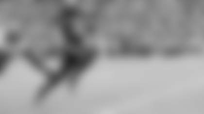 TreVeyon Henderson scores on a 55-yard touchdown run early in the third quarter.