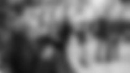 ENC24_Couple Watching Skating