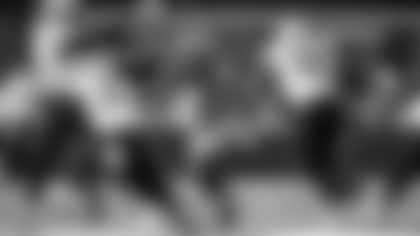 Los Angeles Rams running back Blake Corum rushes for 21 yards against the New Orleans Saints at SoFi Stadium.