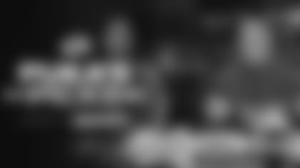 Watch Los Angeles Rams wide receiver Puka Nacua and content creator Owen Han try delicious al pastor dishes from East Los Tacos in east Los Angeles. In partnership with Pepsi Local Eats, the duo make their last pick of the season and greet fans at the local restaurant.