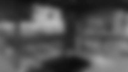 stage from Mezzanine-0907