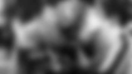 chase-young-carl-granderson-tackle-atlanta-falcons-2025