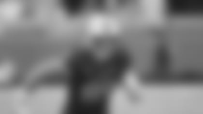 New Orleans Saints announced that they have signed tight end Mason Fairchild on Saturday, August 3, 2024. Check out Fairchild in action with the Kansas Jayhawks during his collegiate career and at his pro day.