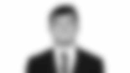 Headshot-Oscar-Delp-Draft-1920-042426
