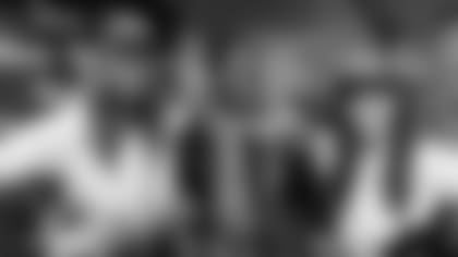 COMMUNITY/12s VOTE/FAN IMAGES/Image 7