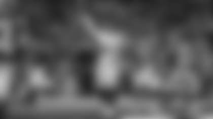 Tight end Eric Saubert celebrates after catching the game-winning two-point conversion that gave the Seahawks a 38-37 win over the Rams.